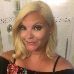 Meet your Posher, Mary kate